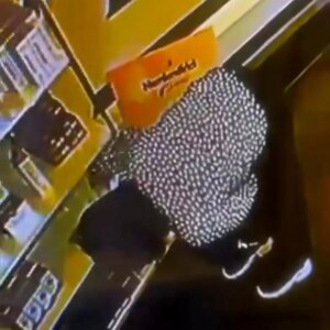 maltepede guzellik merkezi hirsizligi SWv6X1vH