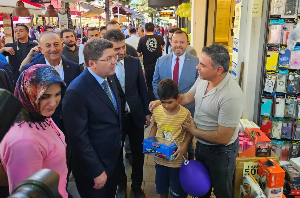 bakan tunctan esnaf ziyareti gAiAmMBf