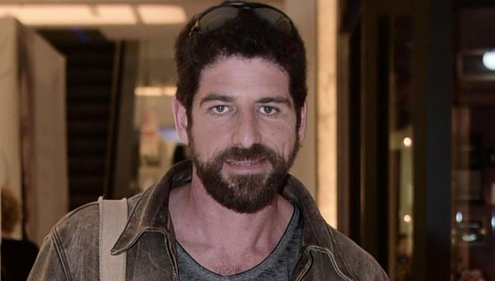 instagramda gelen mesajla ogrendi unlu oyuncu cemal hunalin imzasiyla sertifika dagittilar zcwOBvwq