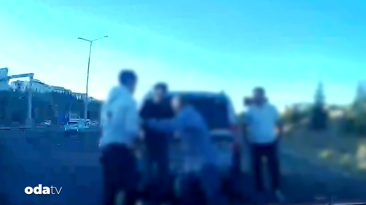 trafik tartismasi kanla bitti taksiciye 4 kisi saldirdi 5QrtMmkt
