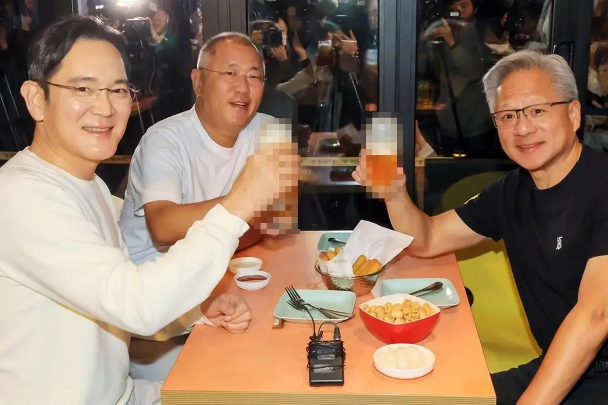 samsung hyundai ve nvidianin ceolari ayni masada SYiQU2Y4.jpg