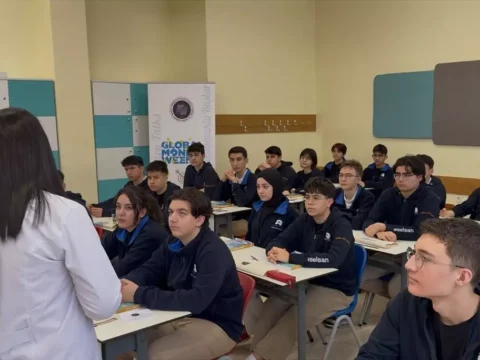 Türkiye Genelinde Eş Zamanlı “Finansal Okuryazarlık” Eğitimi Başlatıldı